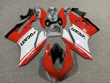 Carénages Moto Ducati 1199 2011-2014 - Rouge Blanc Noir Brillant