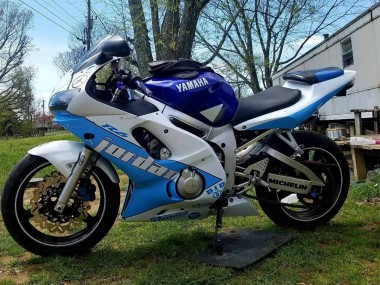 Carénages Moto Yamaha YZF 600 R6 1998-2002 - Blanc Bleu Jordan