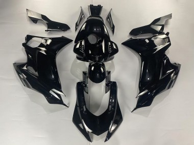 Carénages Moto Yamaha YZF 600 R6 2017-2023 - Noir Brillant